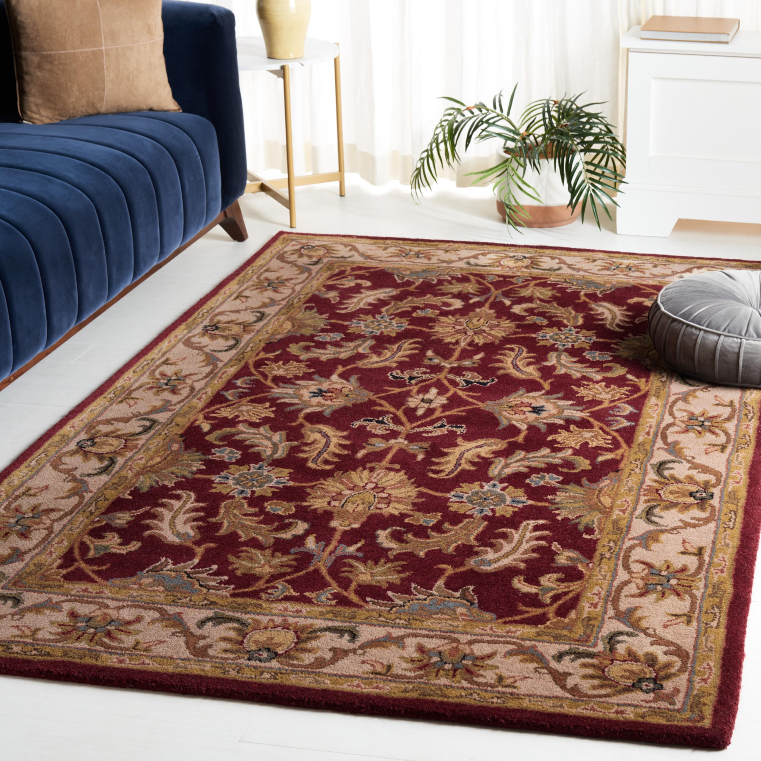 SAFAVIEH Heritage Collection Area Rug - 9' x 12', Black & Beige, Handmade Traditional Oriental Wool, Ideal for High Traffic Areas in Living Room, Bedroom (HG628B)