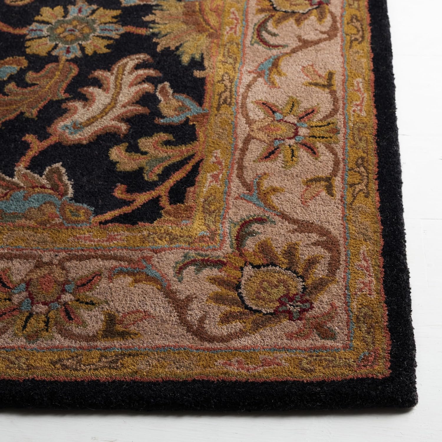 SAFAVIEH Heritage Collection Area Rug - 9' x 12', Black & Beige, Handmade Traditional Oriental Wool, Ideal for High Traffic Areas in Living Room, Bedroom (HG628B)