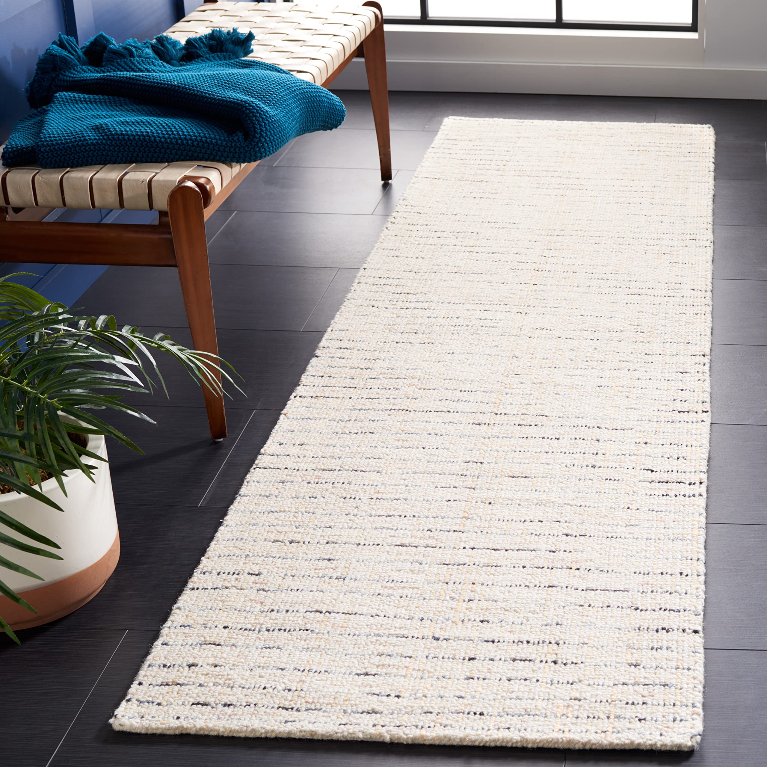 SAFAVIEH Area Rug 8x10 - Abstract Collection - Large - Ivory & Grey, Handmade Wool, Ideal for Living Room, Bedroom, Office, Dining Space (ABT468G)