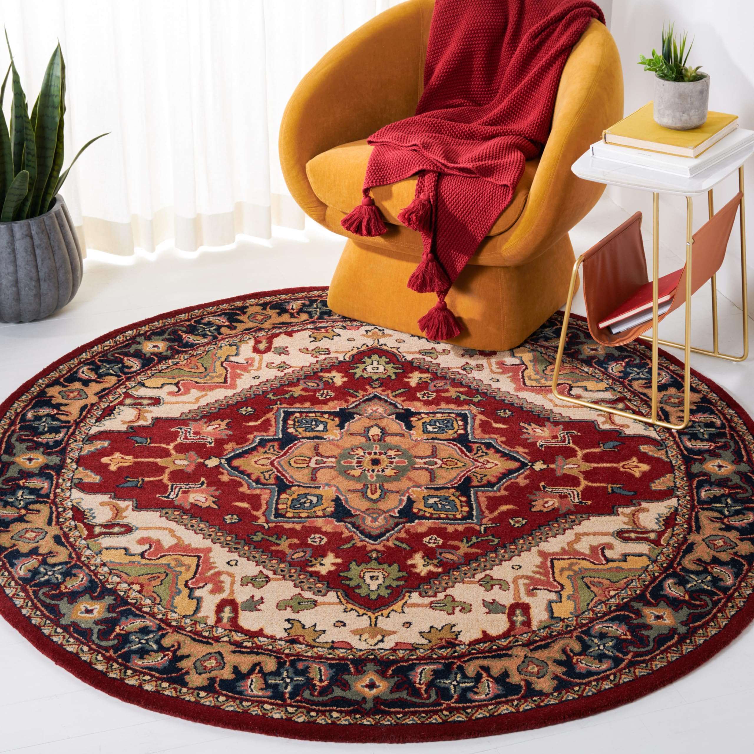 SAFAVIEH Area Rug 8x10 - Heritage Collection - Large - Red, Handmade Wool, Traditional Oriental Medallion Design, Ideal for Living Room, Bedroom, Dining Space (HG625A)