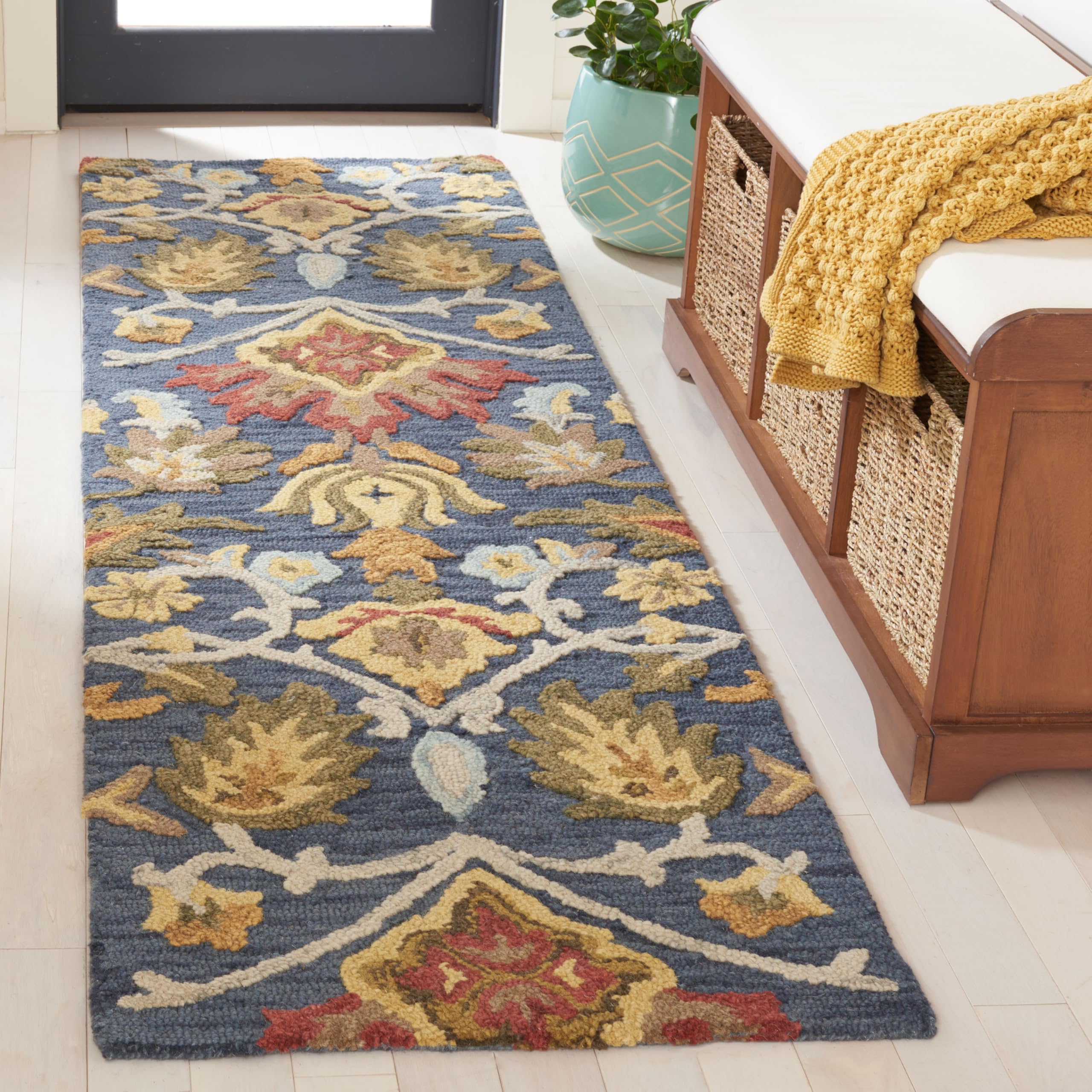 SAFAVIEH Area Rug 8x10 - Blossom Collection - Large - Green & Multi, Handmade Wool, Ideal for Living Room, Bedroom, Office, Dining Space (BLM402B)