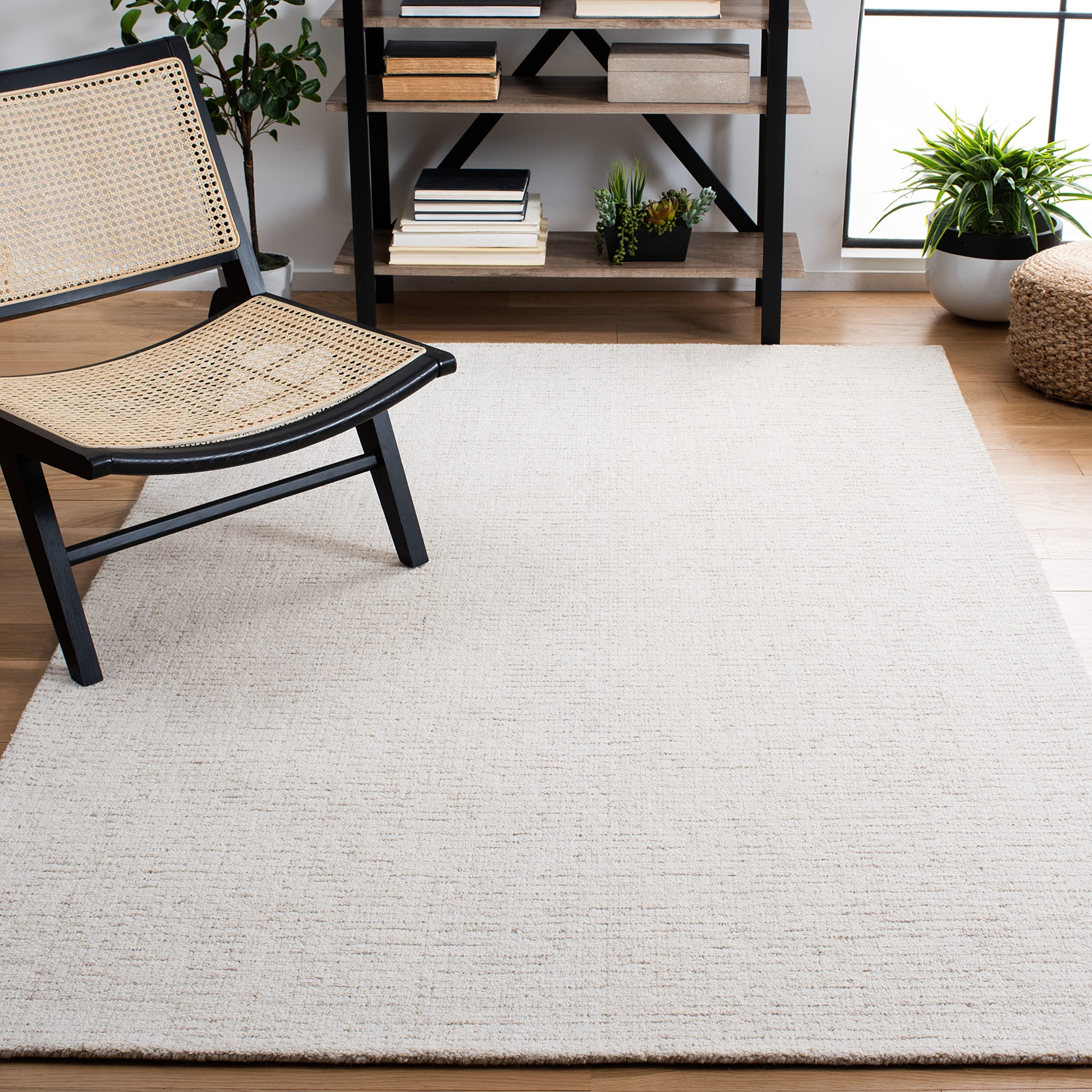 SAFAVIEH Area Rug 8x10 - Abstract Collection - Large - Ivory & Grey, Handmade Wool, Ideal for Living Room, Bedroom, Office, Dining Space (ABT468G)