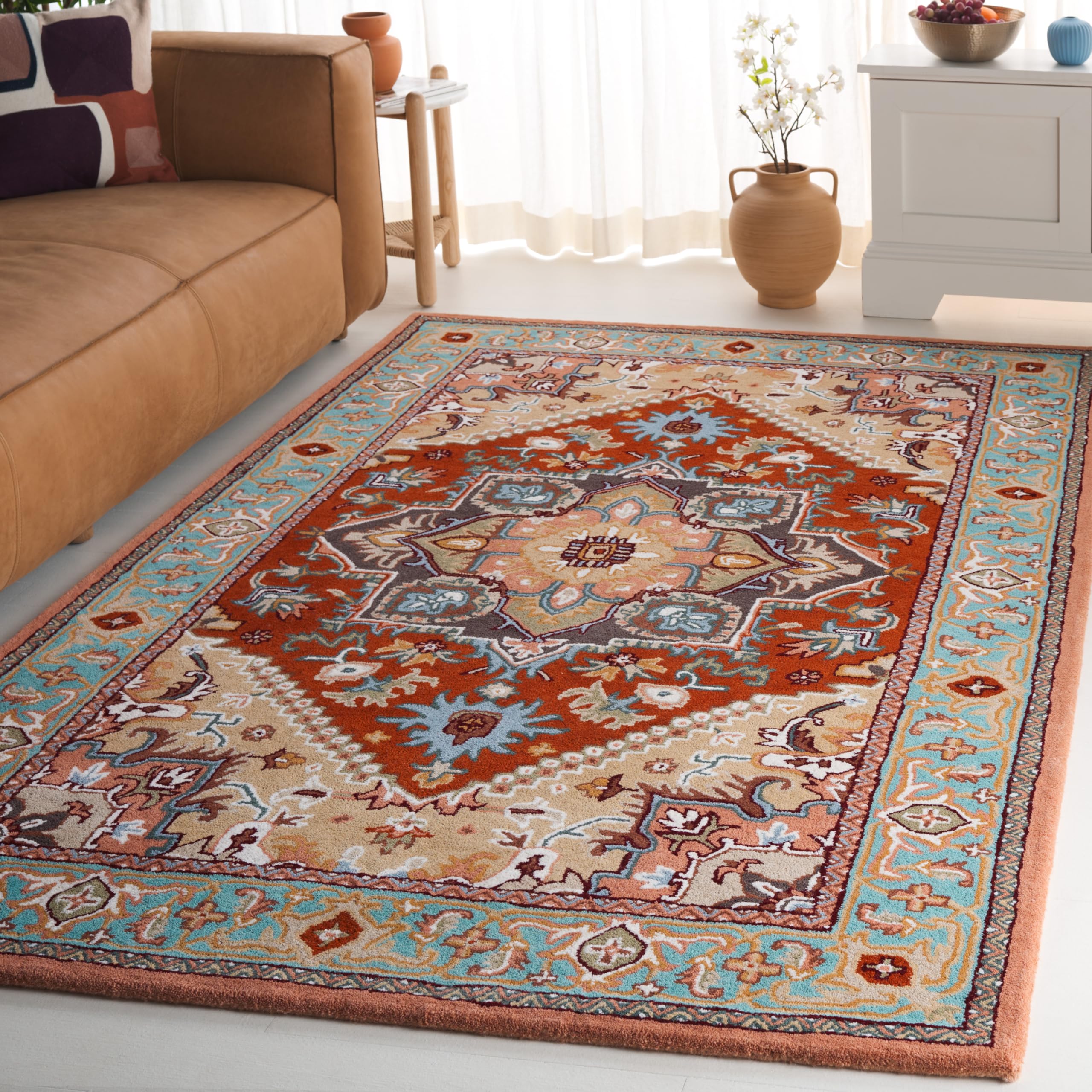 SAFAVIEH Area Rug 8x10 - Heritage Collection - Large - Red, Handmade Wool, Traditional Oriental Medallion Design, Ideal for Living Room, Bedroom, Dining Space (HG625A)