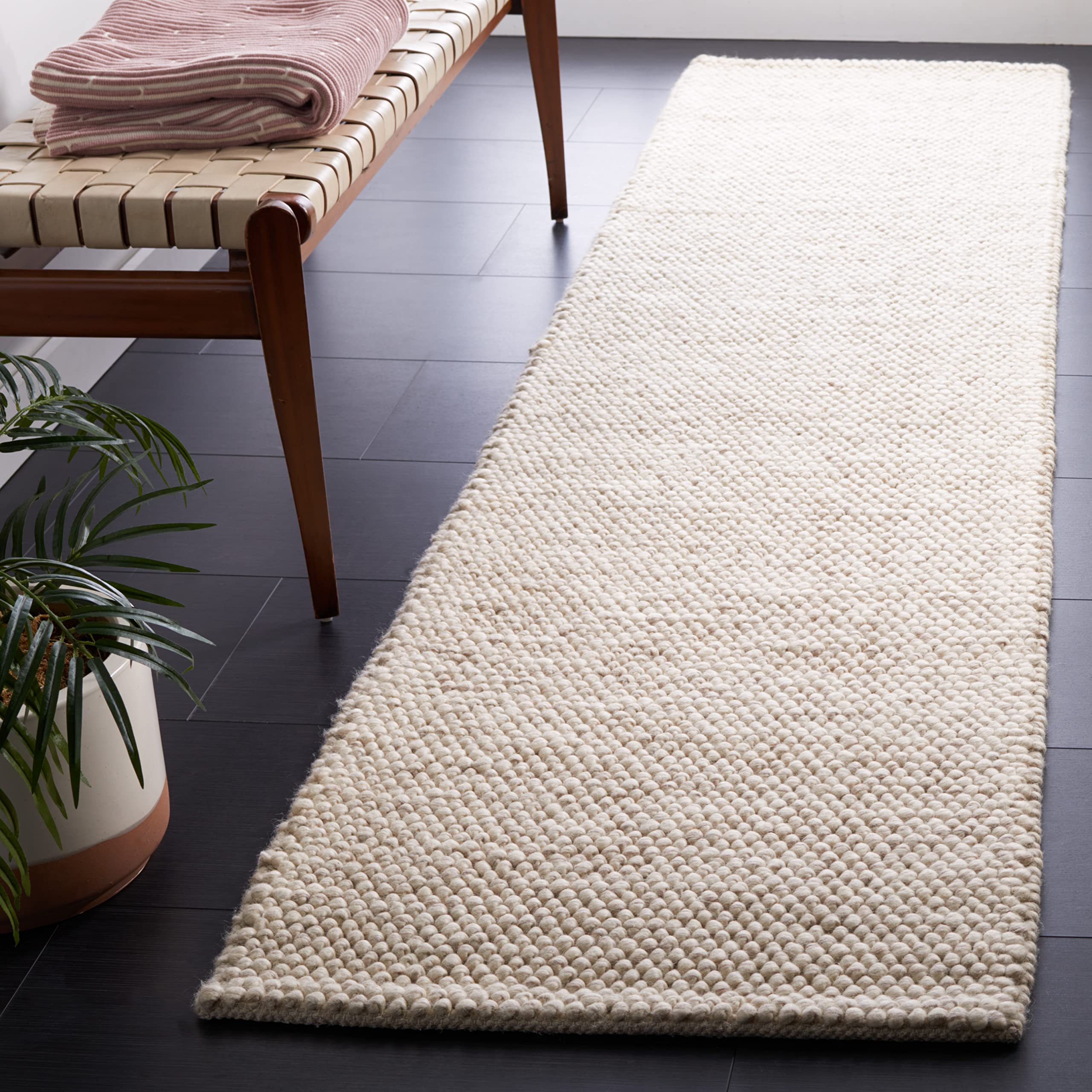 SAFAVIEH Area Rug 8x10 - Natura Collection - Large - Beige & Ivory, Handmade Wool Blend, Textured Design, Ideal for Living Room, Bedroom, Dining Space (NAT425B)
