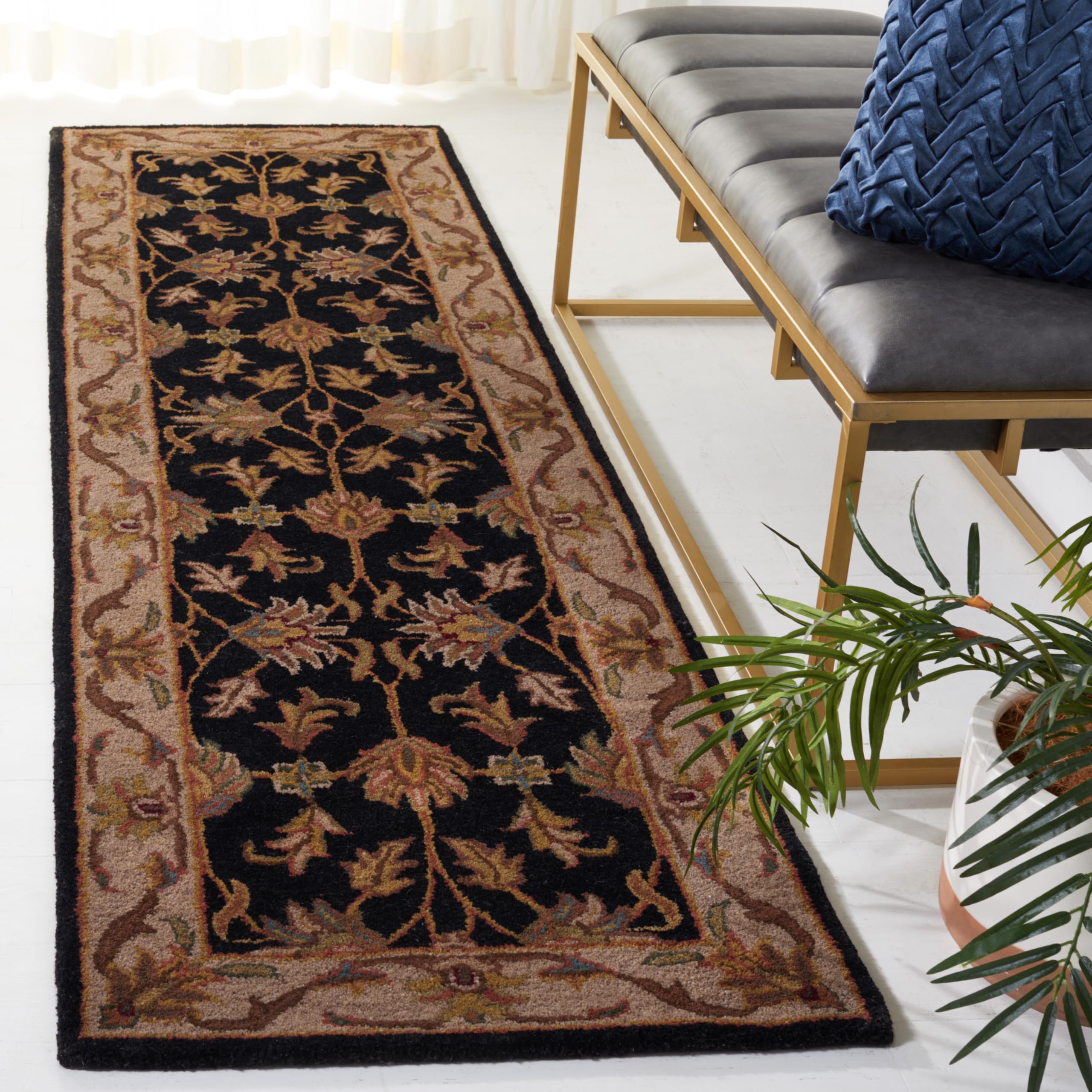 SAFAVIEH Heritage Collection Area Rug - 9' x 12', Black & Beige, Handmade Traditional Oriental Wool, Ideal for High Traffic Areas in Living Room, Bedroom (HG628B)