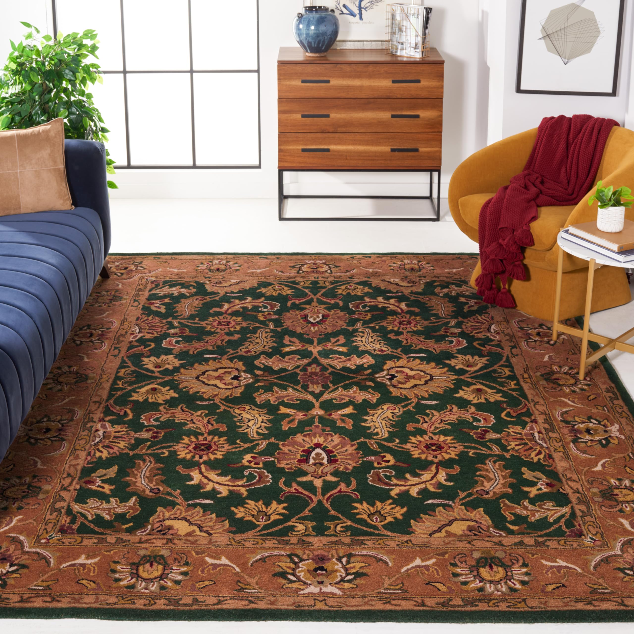 SAFAVIEH Heritage Collection Area Rug - 9' x 12', Black & Beige, Handmade Traditional Oriental Wool, Ideal for High Traffic Areas in Living Room, Bedroom (HG628B)