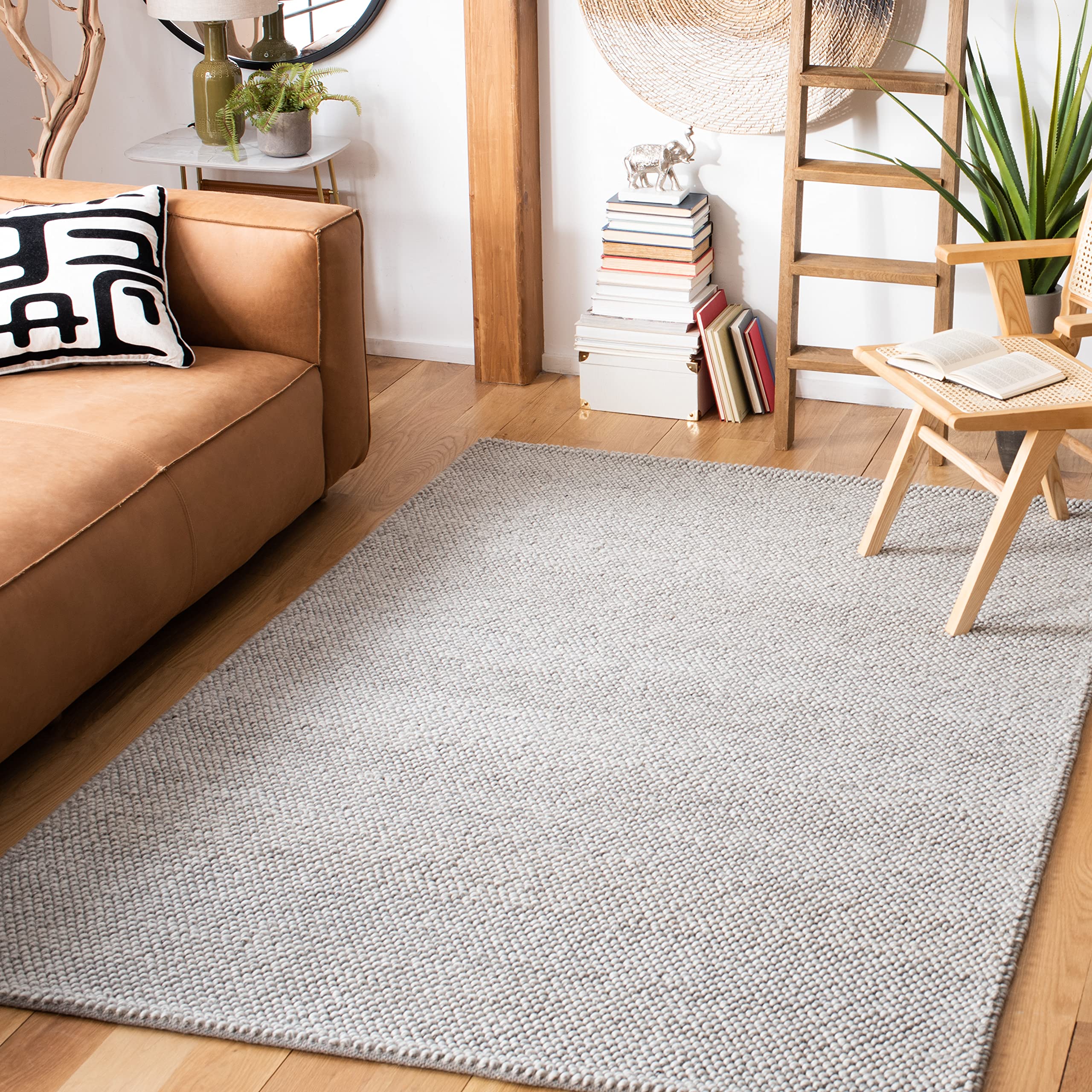 SAFAVIEH Area Rug 5x8 - Natura Collection - Beige & Ivory, Handmade Wool Blend, Textured Design, Ideal for Living Room, Bedroom, Dining Space (NAT425B)