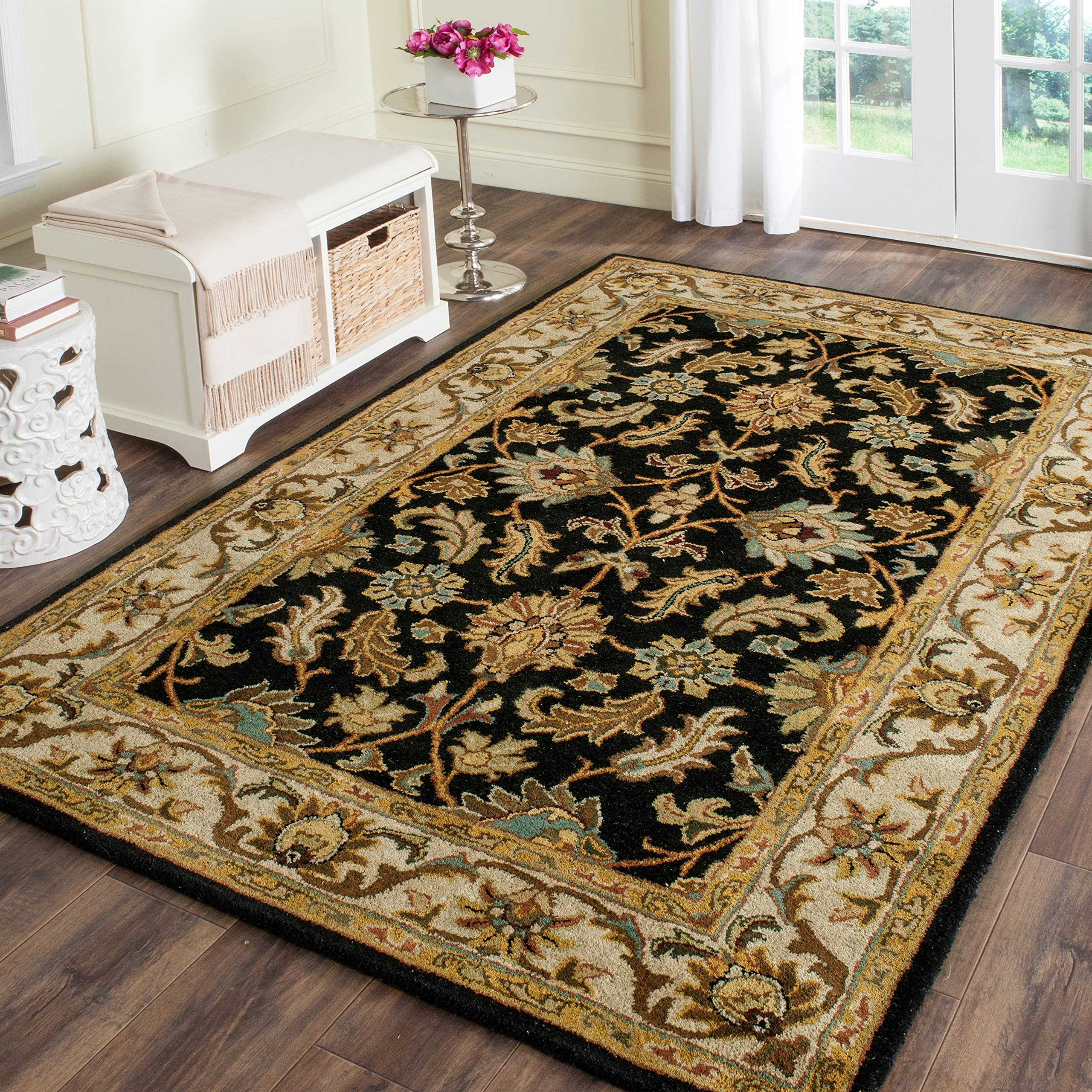 SAFAVIEH Heritage Collection Area Rug - 9' x 12', Black & Beige, Handmade Traditional Oriental Wool, Ideal for High Traffic Areas in Living Room, Bedroom (HG628B)