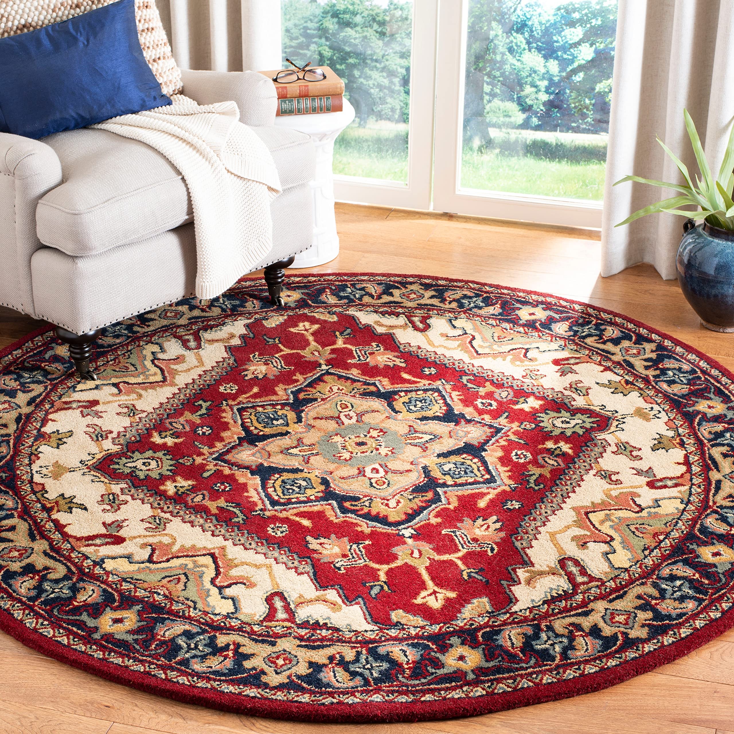 SAFAVIEH Area Rug 8x10 - Heritage Collection - Large - Red, Handmade Wool, Traditional Oriental Medallion Design, Ideal for Living Room, Bedroom, Dining Space (HG625A)